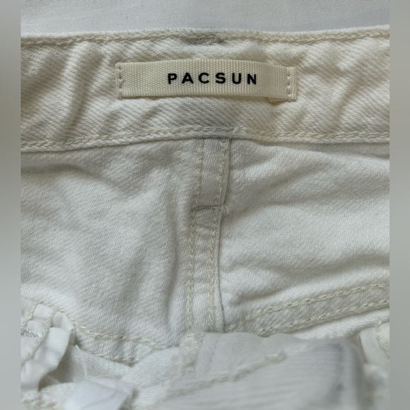 PacSun Denim - New Beige High Waisted jeans